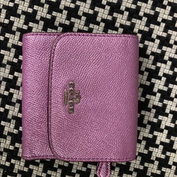 Sold! Coach mini Sierra trio - Picture 7 of 8